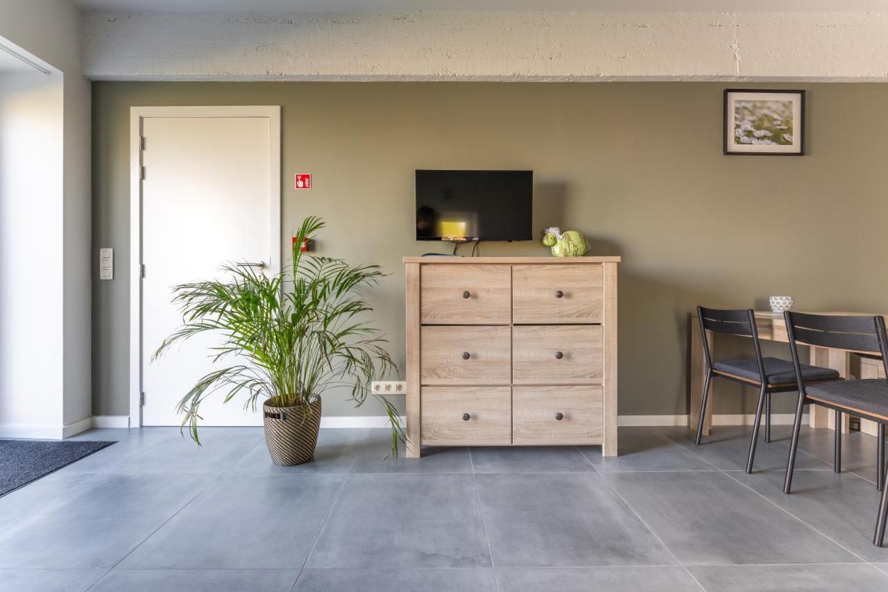 De Hoog Velden 12 Apartment NeerNeerpelt Екстериор снимка